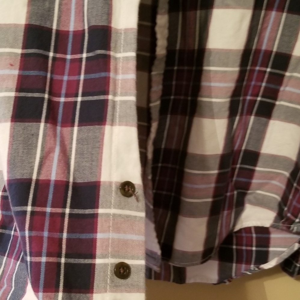 Men's Old Navy button down - Picture 2 of 3